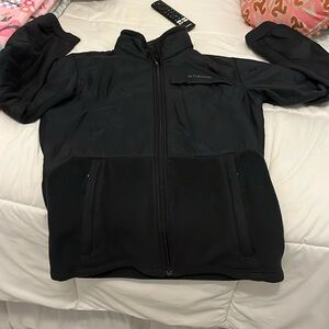 Black Columbia Thermal Half-zip.